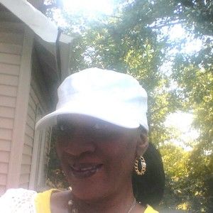 Meet your Posher, Diane